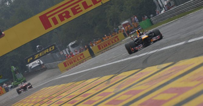 Bernie Ecclestone amenaza con quitar Monza del calendario para 2016