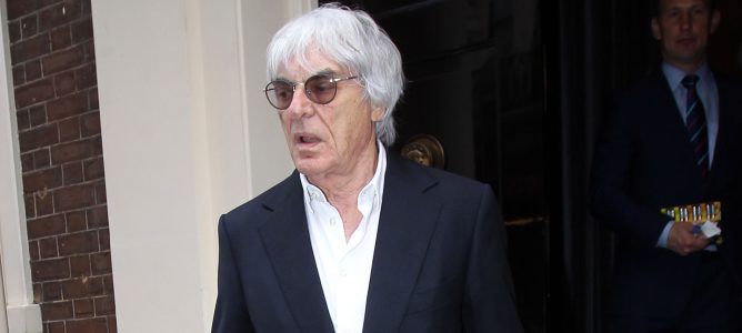 Ecclestone: "Estoy listo para tener una F1 con ocho equipos y tres coches cada uno"