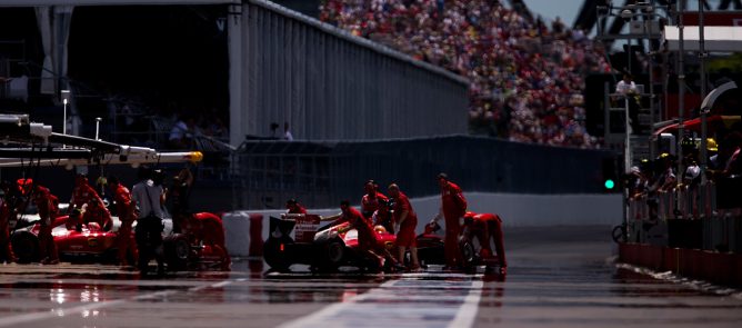 Alonso advierte que Ferrari debe tener cuidado con los equipos de media parrilla