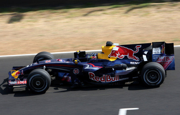 Red Bull: "Nuestro handicap es el motor Renault"