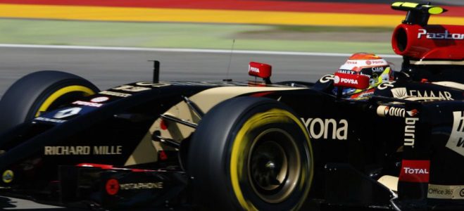 Romain Grosjean: "El abandono es una pena porque tenía una estrategia diferente al resto"