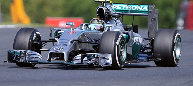 Lewis Hamilton arranca fuerte y se lleva el mejor tiempo de los L1 del GP de Hungría 2014