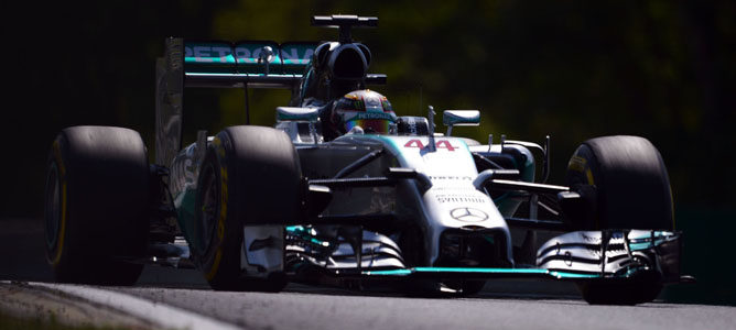 Lewis Hamilton reafirma su ritmo y vuelve a imponerse en los L3 del GP de Hungría 2014
