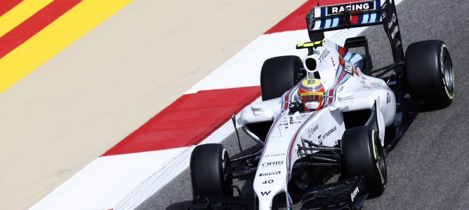 Felipe Nasr cree que debutar con un equipo de media parrilla en 2015 "es posible"