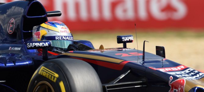 John Watson: "La F1 puede ser cruel, como lo ha sido con Vergne y Alguersuari"