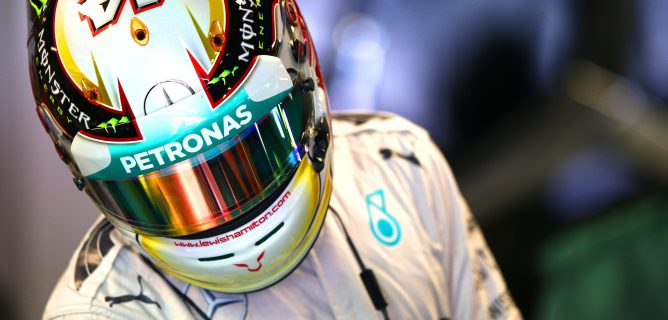 Lewis Hamilton arranca en Monza marcando el ritmo en los Libres 1 del GP de Italia 2014