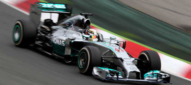 Lewis Hamilton vence a Nico Rosberg y se asegura la 'pole position' del GP de Italia 2014