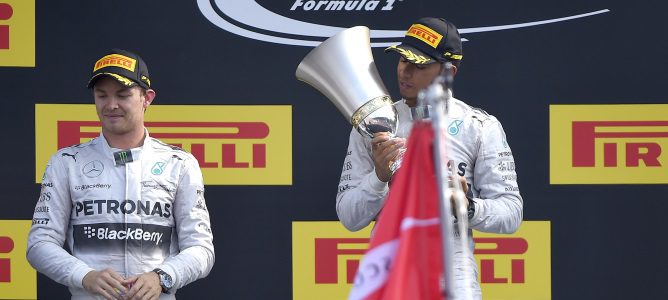 Hamilton lamenta los abucheos a Rosberg en Monza: "Me sentí algo incómodo"