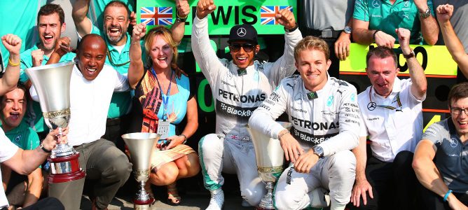 Nigel Mansell: "El favorito de Mercedes será el que gane el Mundial"