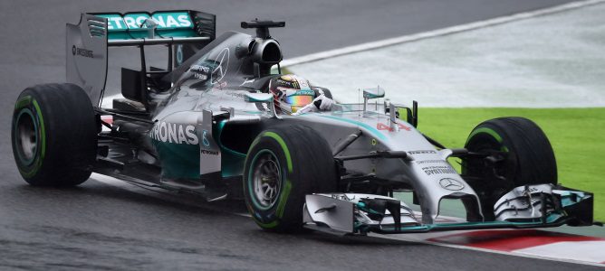 Lewis Hamilton: "Tuve más ritmo que Nico y pude seguirle de cerca al principio"