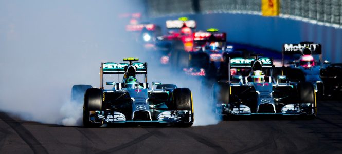 Lewis Hamilton: "Hemos hecho historia"