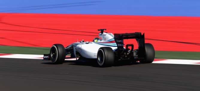 Felipe Massa, indignado con la opción de Pirelli para Brasil: "Es totalmente inaceptable"