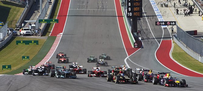 Lewis Hamilton: "Aún tenemos tres carreras y un Campeonato de Pilotos por decidir"