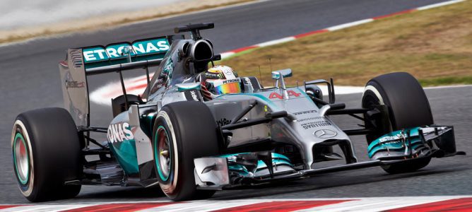 Lewis Hamilton vuelve a la carga y comienza liderando los Libres 1 del GP de EE.UU. 2014