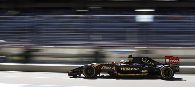 Pastor Maldonado: "El coche parecía más fuerte y completo que en las últimas carreras"
