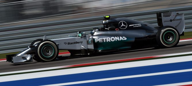 Rosberg: "He sufrido subviraje, pero lo hemos arreglado y he podido empujar en las curvas"