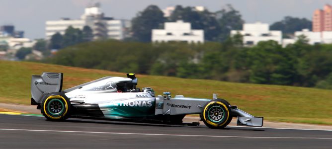 Nico Rosberg hace tres de tres: el más rápido en unos Libres 3 de récord en el GP de Brasil 2014