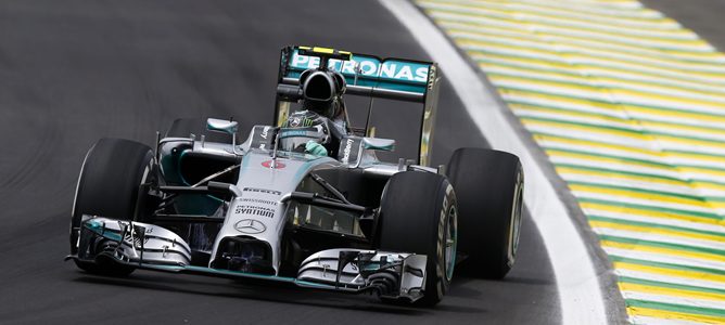 Nico Rosberg consigue una importante pole position en Interlagos