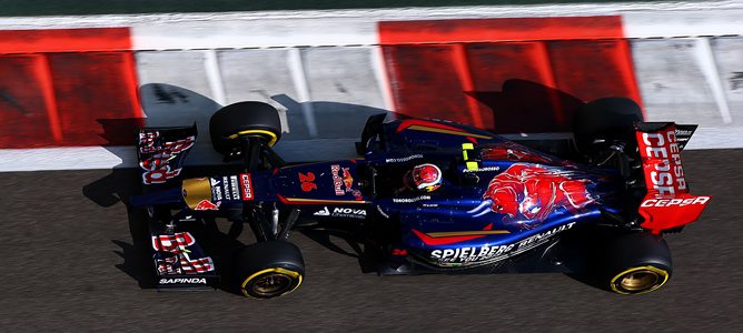 Daniil Kvyat: "Un problema de motor me ha obligado a retirarme al principio"