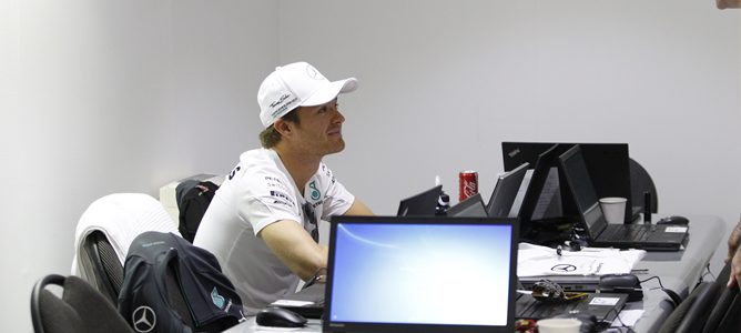 Nico Rosberg: "Hemos estado probando puestas a punto para los nuevos neumáticos"