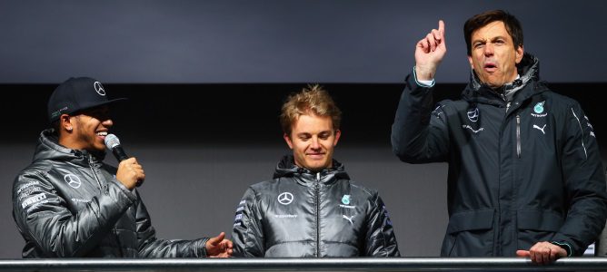Toto Wolff revela que los consejos de Alain Prost evitaron una guerra en Mercedes