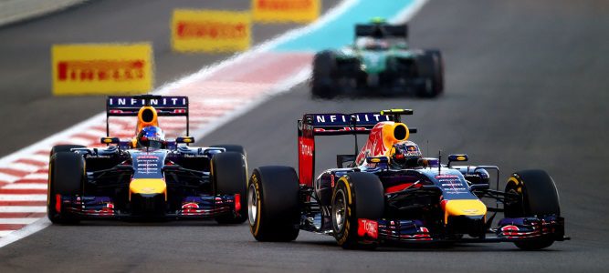 Christian Horner: "Vettel saldrá reforzado de esta temporada"