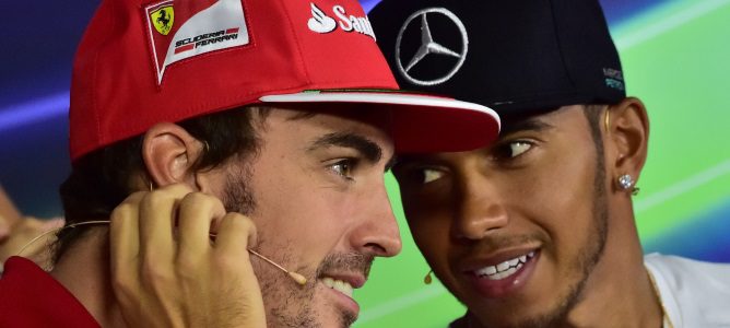Alex Zanardi: "Lewis Hamilton está un paso por delante de Fernando Alonso"