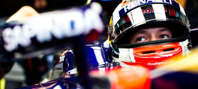 Daniil Kvyat: "Tengo más presión pero no me preocupo mucho por ello"