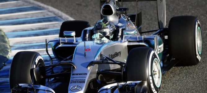Nico Rosberg: "Al principio es necesario comprobar la fiabilidad"