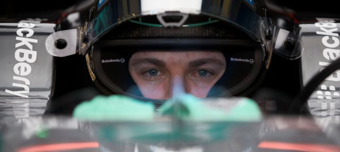 Nico Rosberg: "Los tiempos de Ferrari parecen muy alentadores para ellos"