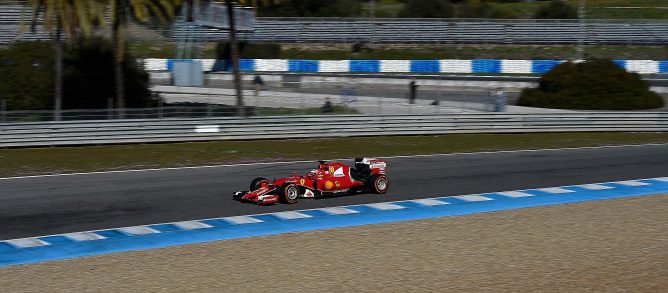 Kimi Räikkönen: "El coche ha mejorado mucho respecto del año pasado"