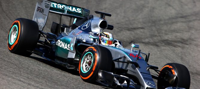 Mercedes espera dejar zanjado el tema del contrato de Hamilton antes de Australia