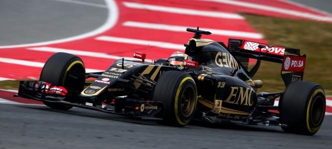 Pastor Maldonado: "Ferrari parece unas décimas más rápido que nosotros pero podemos recuperarlo"