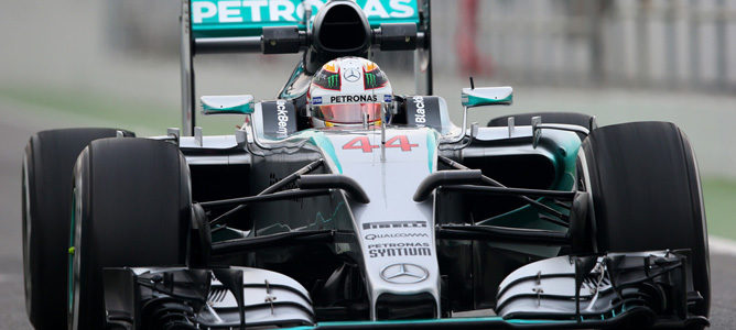 Hamilton seguirá con el número 44 en su Mercedes: "Significa más para mi que el número 1"