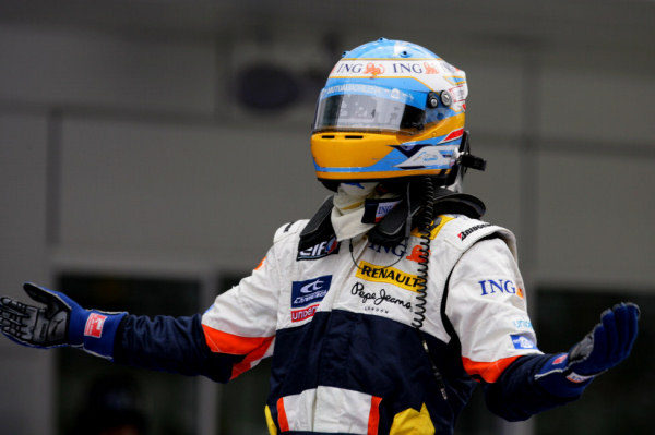 Alonso: "Cada carrera será difícil de manejar e impredecible"