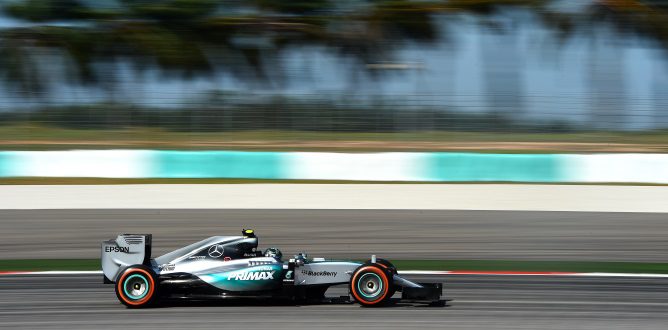Alonso y Bottas regresan, Manor se estrena y Rosberg lidera los Libres 1 del GP de Malasia 2015