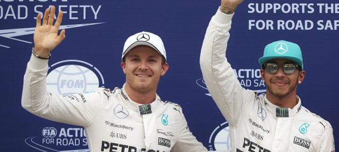Lewis Hamilton, contento por compartir primera línea con Vettel: "Ferrari ha hecho grandes mejoras"