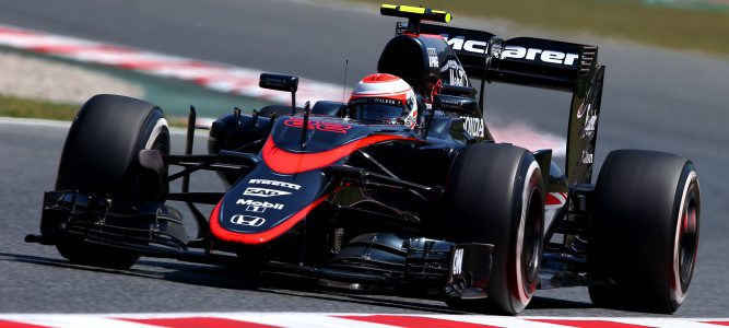 Jenson Button: "No hay comparación entre el coche que he pilotado hoy y el que piloté en febrero"