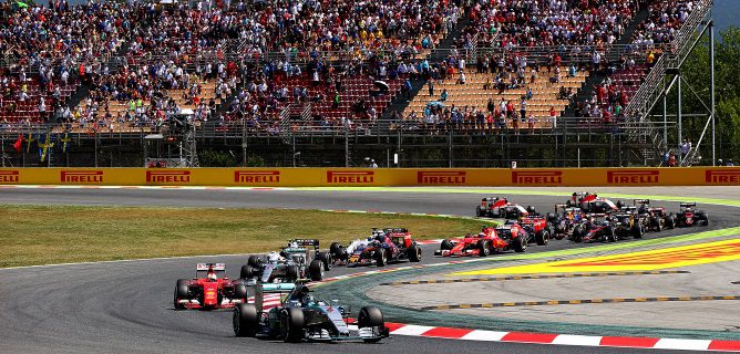 Rosberg resurge, Mercedes domina y Alonso abandona en un soporífero GP de España 2015