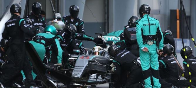 Mercedes cambiará su estrategia durante los pit-stops de cara al Gran Premio de Mónaco