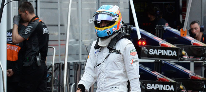 Alonso tras su abandono en Mónaco: "Una pena porque estábamos los dos coches en los puntos"