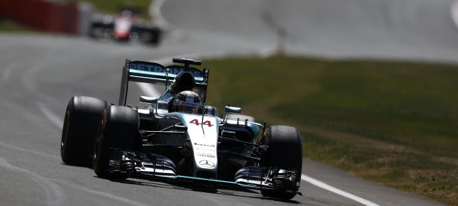 Hamilton teme a Ferrari: "Esperemos encontrar algo más o sino podríamos vernos en problemas"