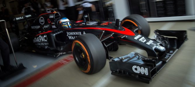 Fernando Alonso: "Tendremos que superar a los Sauber si queremos pasar de la Q1"