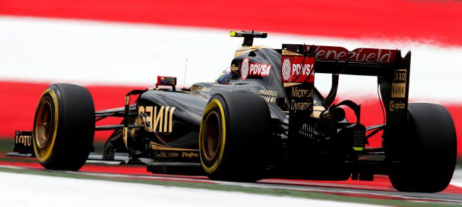 Pastor Maldonado: "Hemos visto antes que vamos mejor en carrera que en la clasificación"