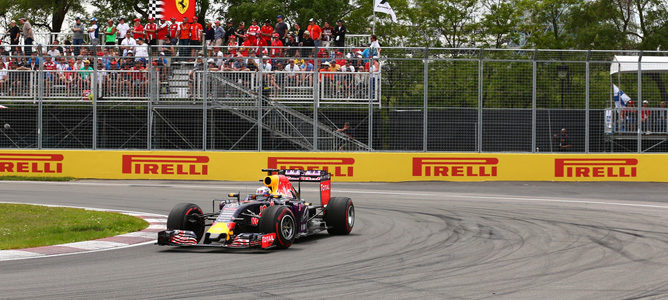 Daniel Ricciardo: "He tenido un fallo eléctrico; en las últimas carreras no nos ha ido muy bien"