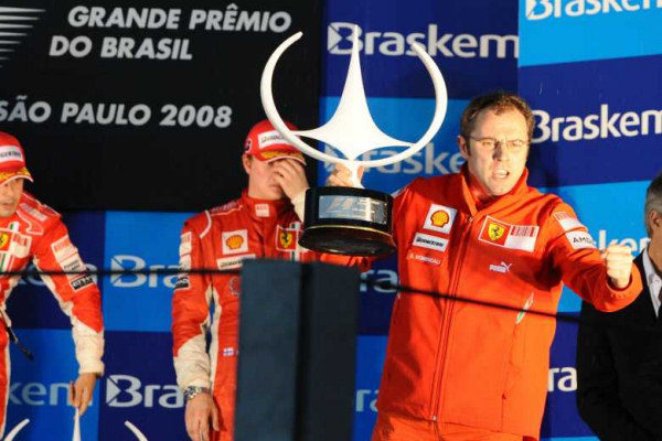 Domenicali: "Ha sido un año muy duro para Raikkonen"