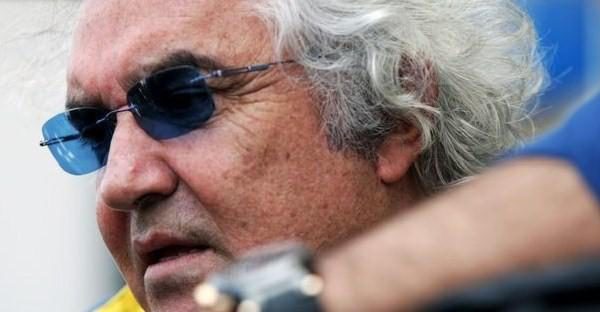 Briatore: "Renault volverá a lo más alto"