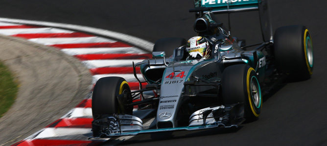 Lewis Hamilton muy satisfecho tras lograr la 'pole' en Hungría: "Ha sido un gran comienzo"