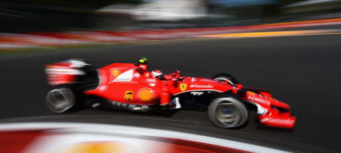 Parrilla oficial de salida del GP de Bélgica. Raikkonen también sancionado