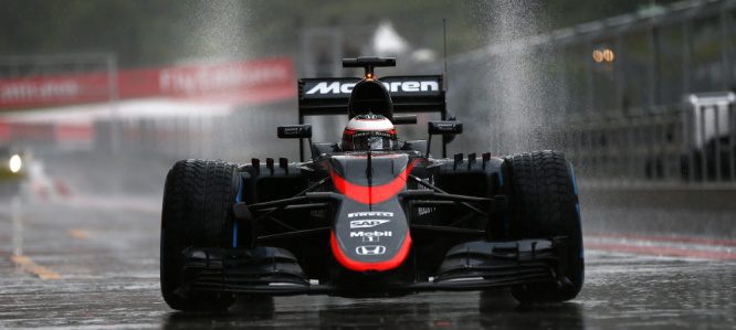 Vandoorne no sustituirá a Magnussen como piloto reserva en Singapur